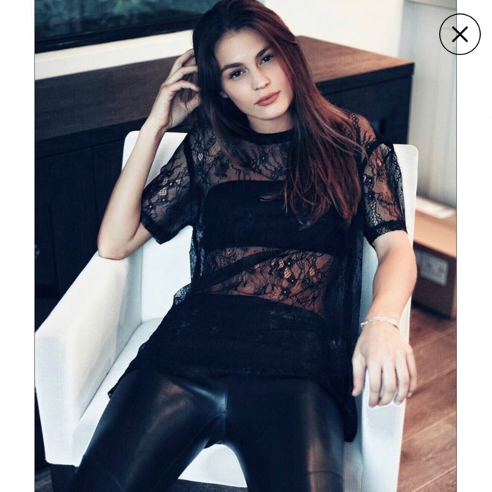 Linea Pelle Black Lace Oversize Tee